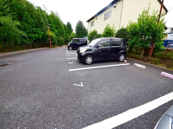 駐車場(敷地内駐車場)