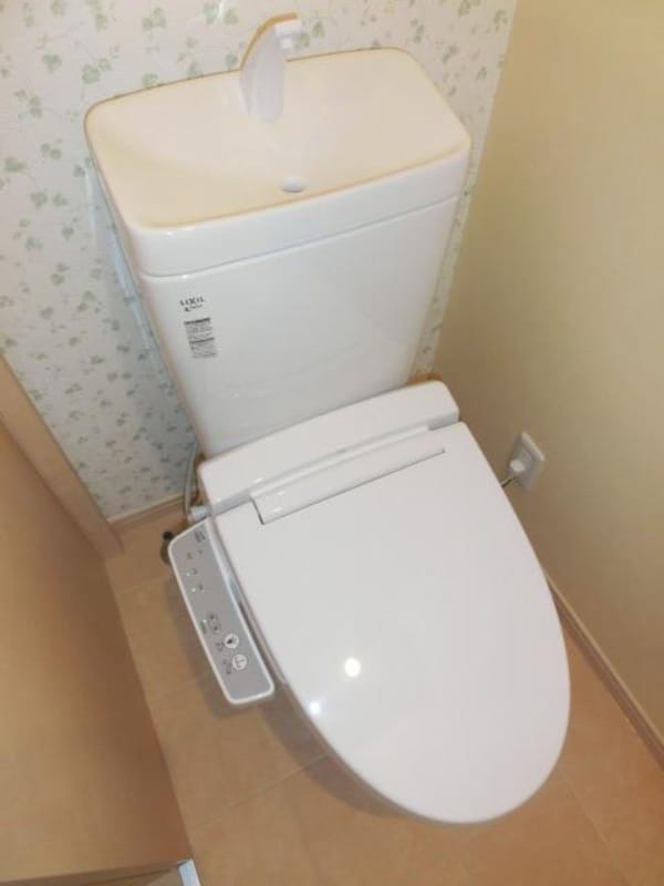 トイレ(ウォシュレット付きです)