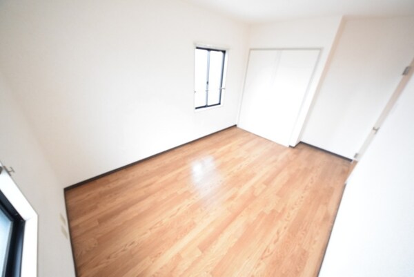 その他室内・内装(二面採光の明るいお部屋)