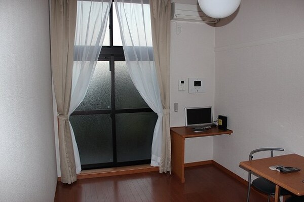 リビング・居室(洋室　フローリング仕様)