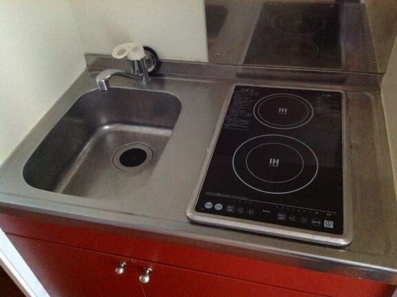 物件内観写真2　(2口電気コンロ)