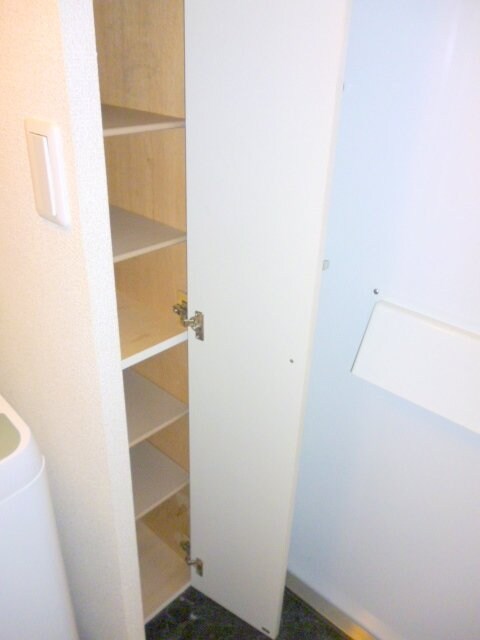 物件内観写真7　(シューズボックス)