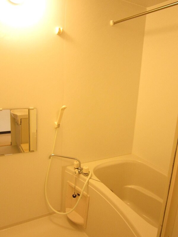 バス／シャワールーム等(追い炊き機能付き)