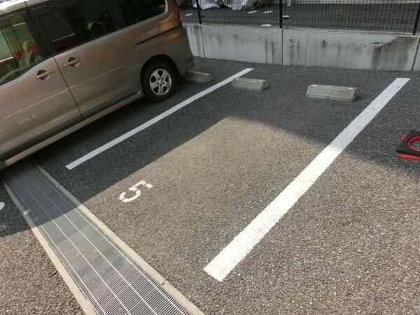 駐車場(敷地内駐車場)