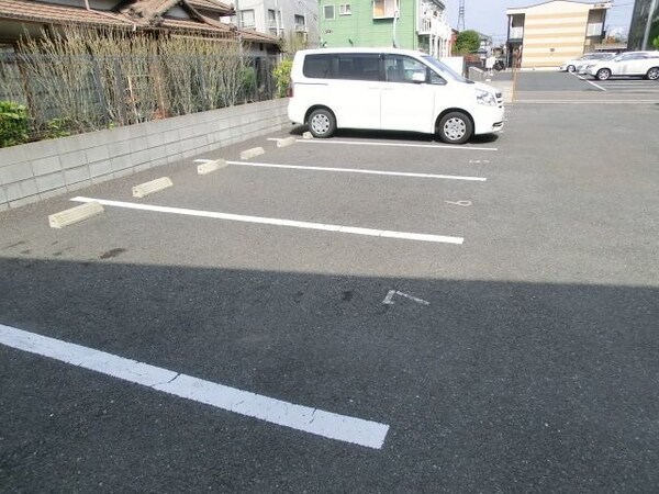 駐車場(現地待ち合わせ歓迎♪お問合せはタウンハウジング蘇我店まで！)