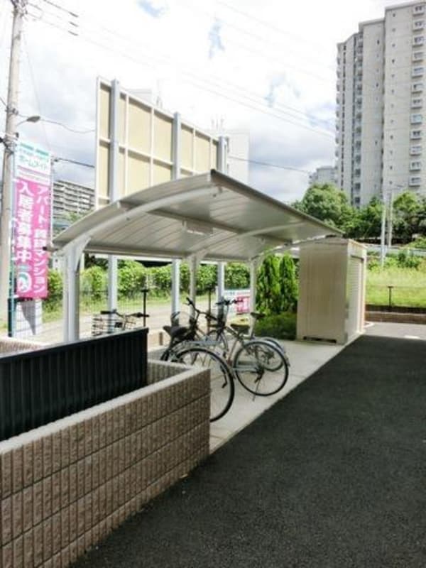 共有部分(敷地内駐輪場)