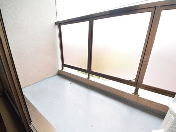 バルコニー(南向きのバルコニー)