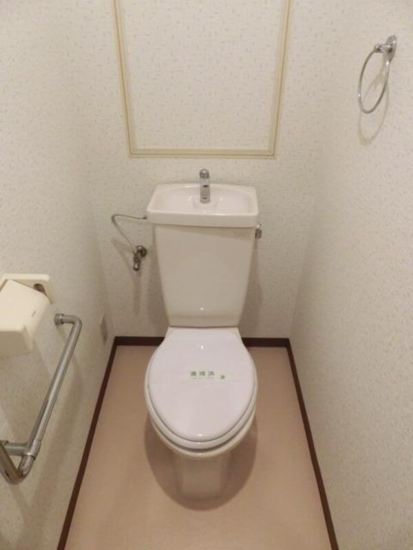 トイレ(スタンダードな洋式トイレ)