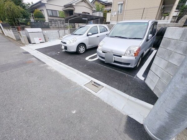 駐車場(敷地内駐車場)