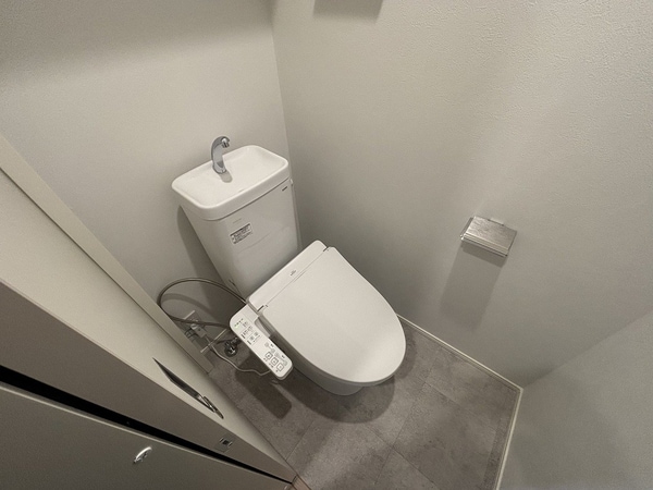 トイレ(トイレ)