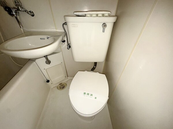 トイレ(トイレ)