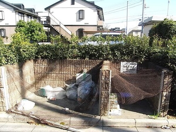 共有部分(ごみ置き場)