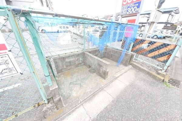 共有部分(★敷地内ごみ捨て場★)