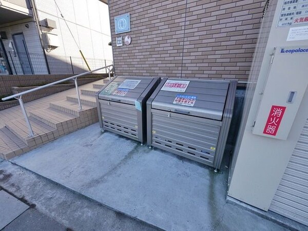 共有部分(敷地内ごみ置き場)
