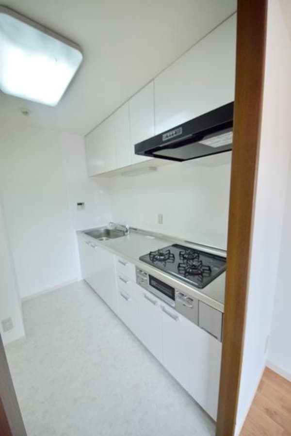 キッチン(3口コンロ付き♪)