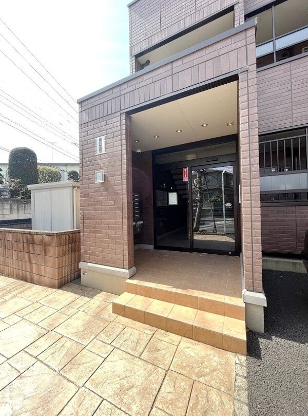 エントランス(エントランス)