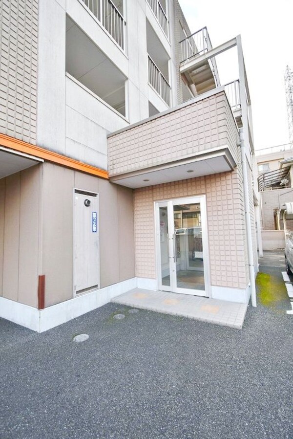 エントランス(エントランス)