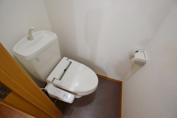 トイレ(トイレ)