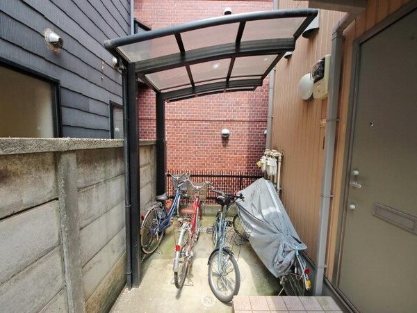 駐車場(駐輪場)