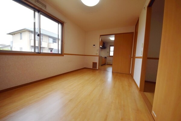 その他(リビング　別アングル)