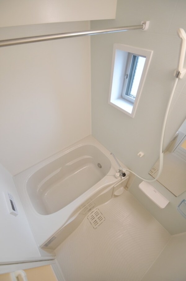 バス／シャワールーム等(バスルーム)