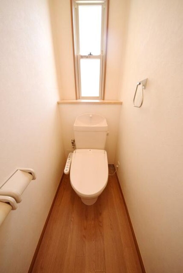 トイレ(温水洗浄便座☆)