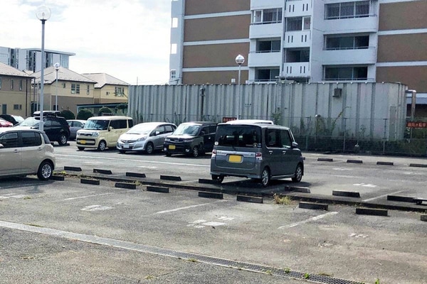 駐車場(駐車場)