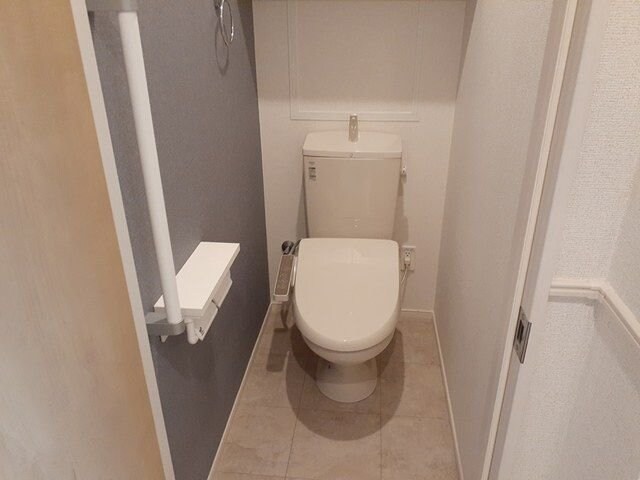 物件内観写真9　(トイレ)