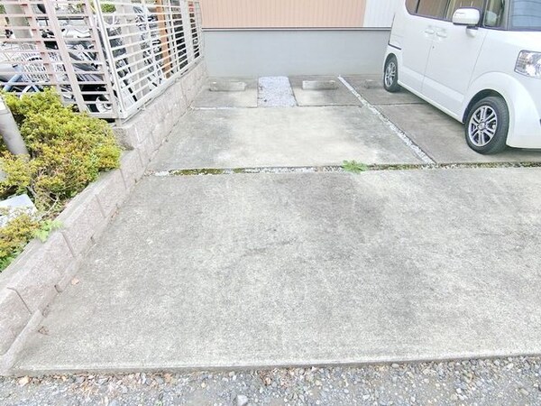 駐車場(駐車場)