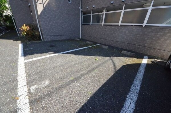駐車場(駐車場)