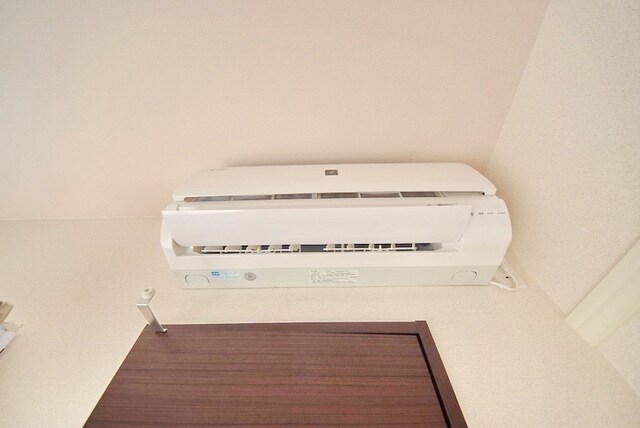 物件内観写真13　(エアコン)
