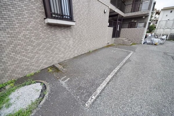 駐車場(★駐車場★)