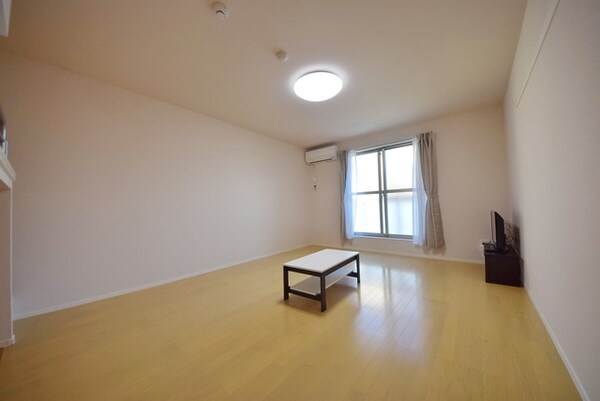 リビング・居室(広いお部屋です)