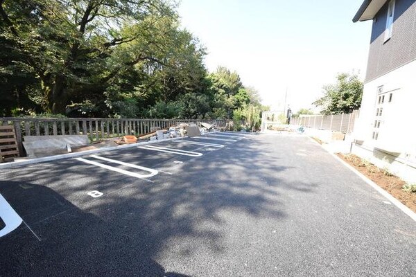 駐車場(★小金井公園隣接、桜が咲き乱れます★)