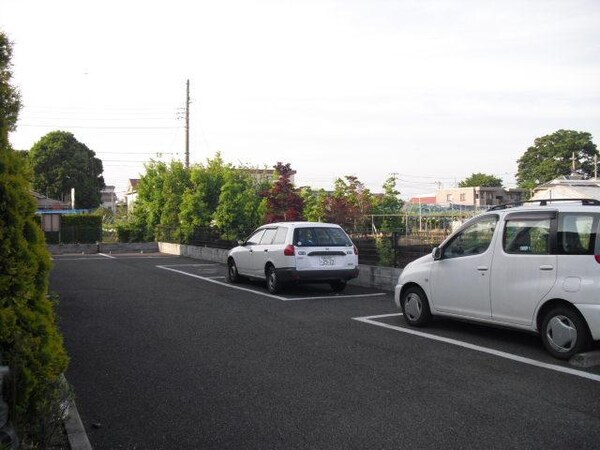 駐車場(★駐車場★)