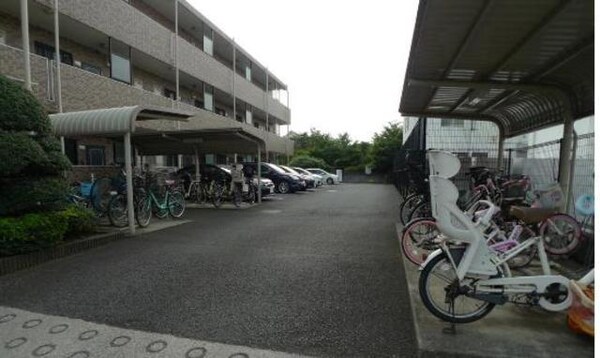 駐車場(★駐車場★)