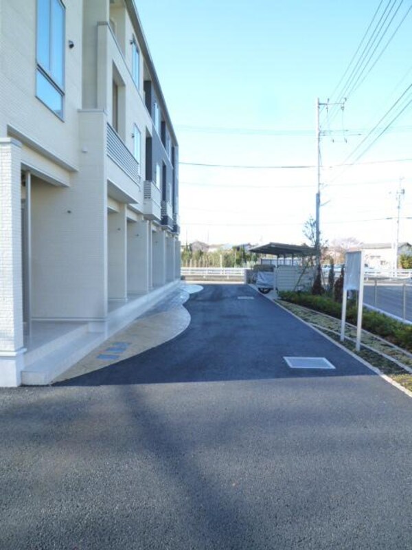 エントランス(建物入り口)