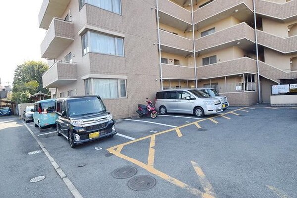 駐車場(敷地内駐車場)