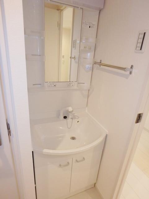 物件内観写真8　(★独立洗面台★)