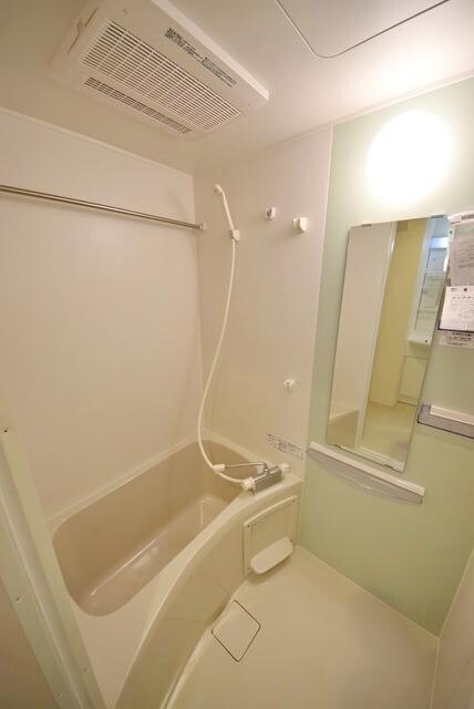 物件内観写真7　(バスルーム)