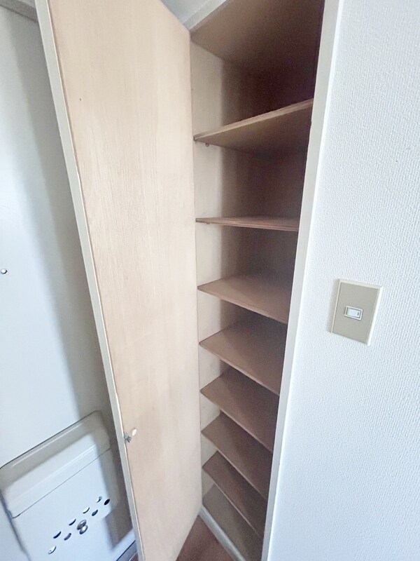 収納(別部屋参考写真)