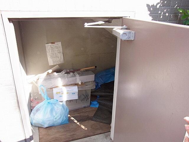 物件内観写真13　(★敷地内ゴミ捨て場★)