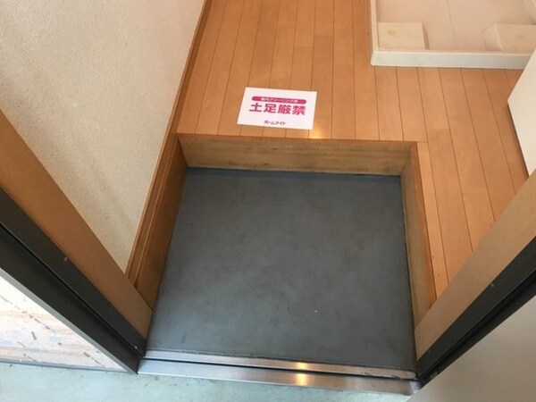 玄関(玄関)