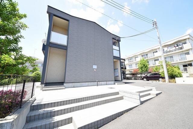 物件内観写真17　(エントランスまわり)