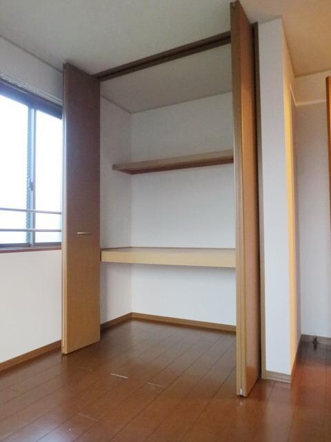 物件内観写真8　(★収納スペース★)