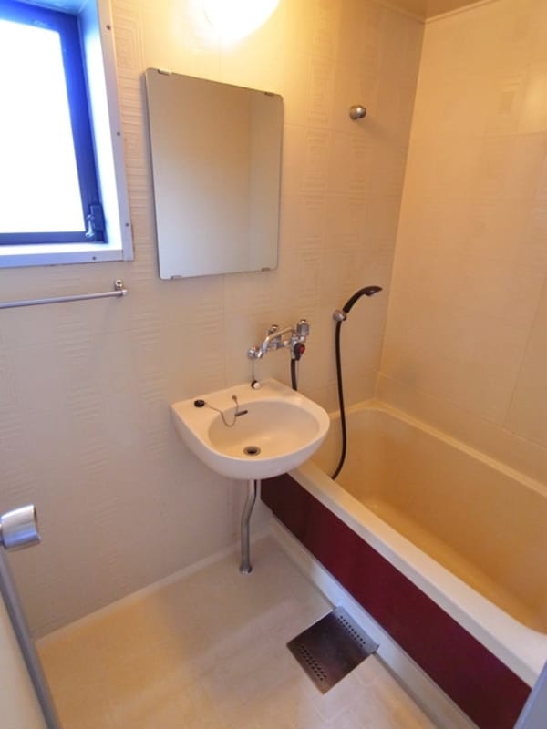 バス／シャワールーム等(室内・室内設備)