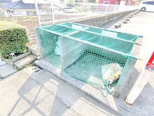 共有部分(★敷地内ゴミ捨て場★)