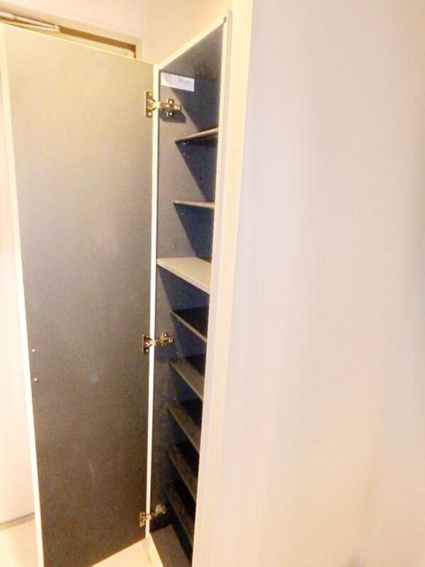 玄関(★下駄箱もあります★)