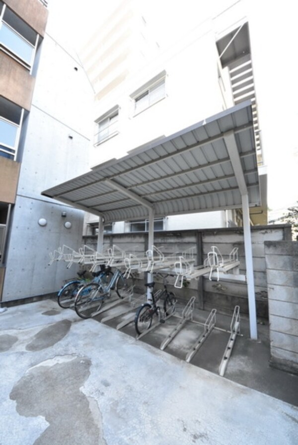 駐車場(駐輪場)