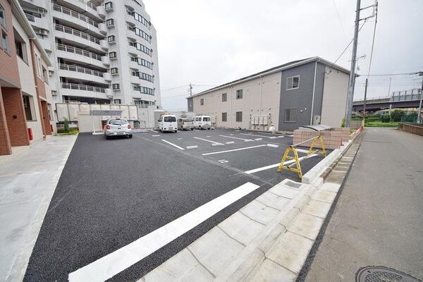 駐車場(駐車場)
